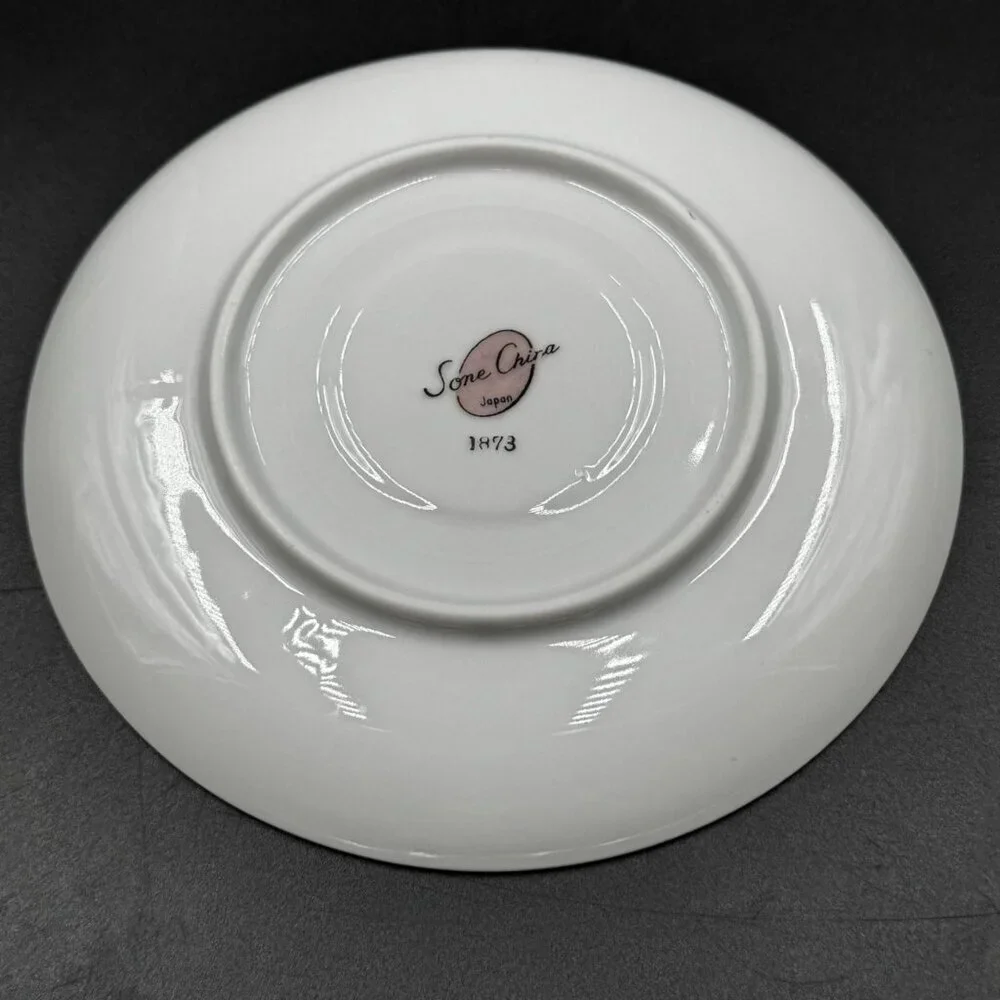 Vintage Sone China Platinum Trim Floral Teacup & Saucer Collectible Porcelain